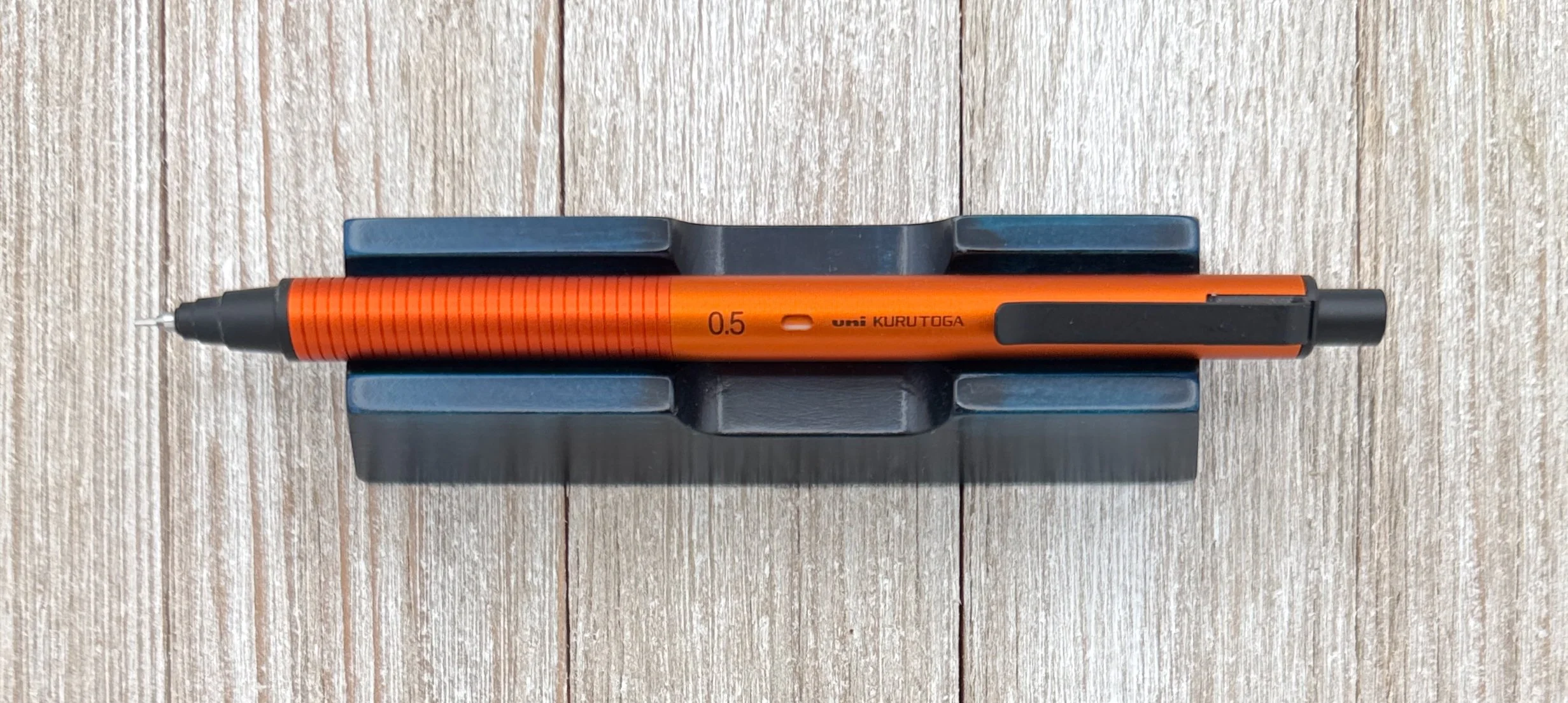 Uni Kuru Toga Metal Mechanical Pencil