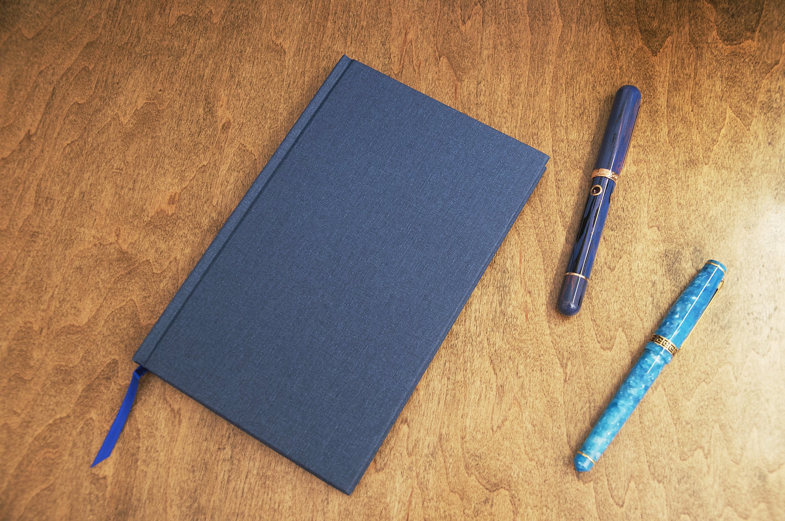 Case Review: Lochby Field Journal Notebook Cover — The Gentleman Stationer
