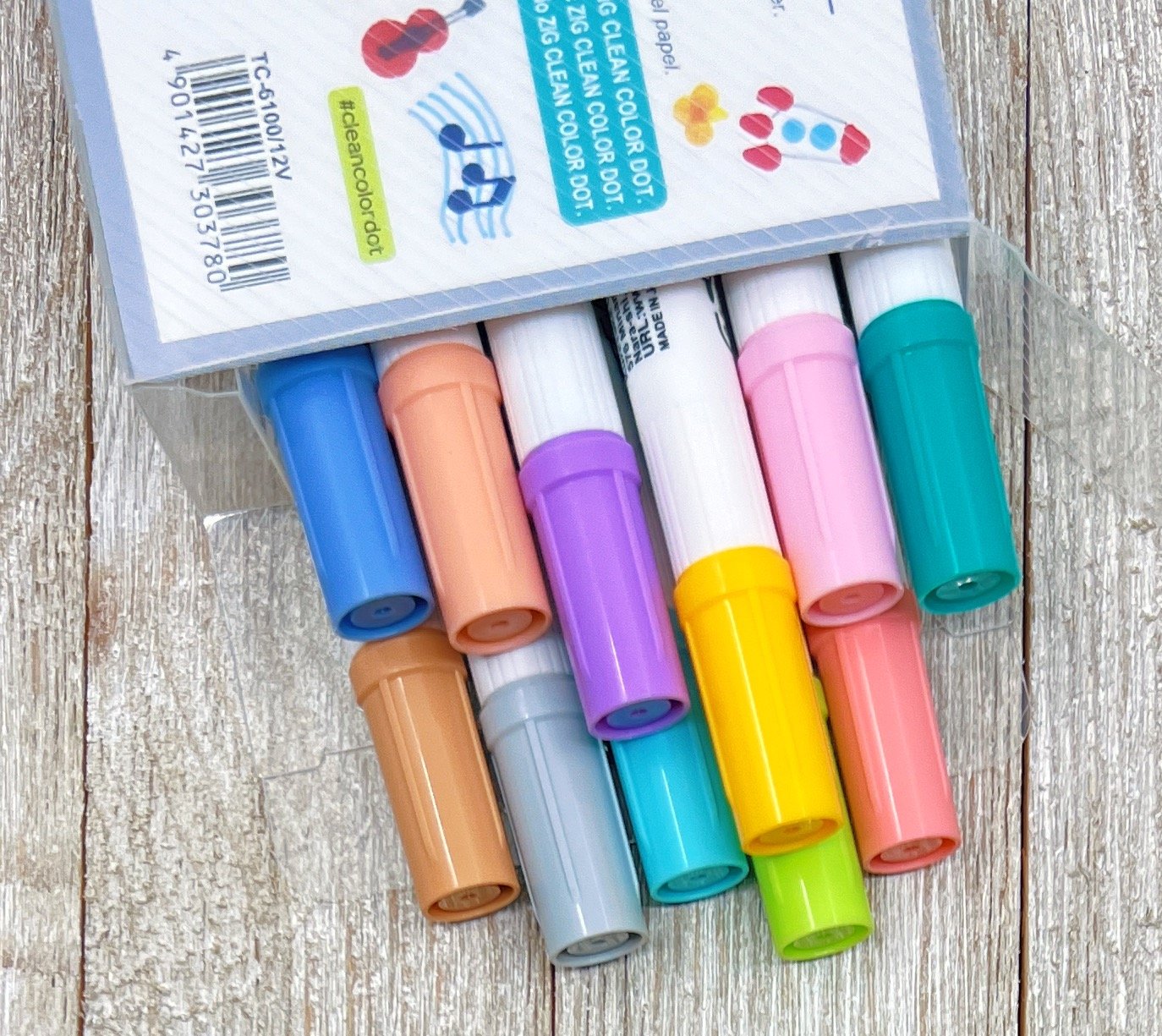 Zig Kuretake Clean Color DOT Pen 4 Set 