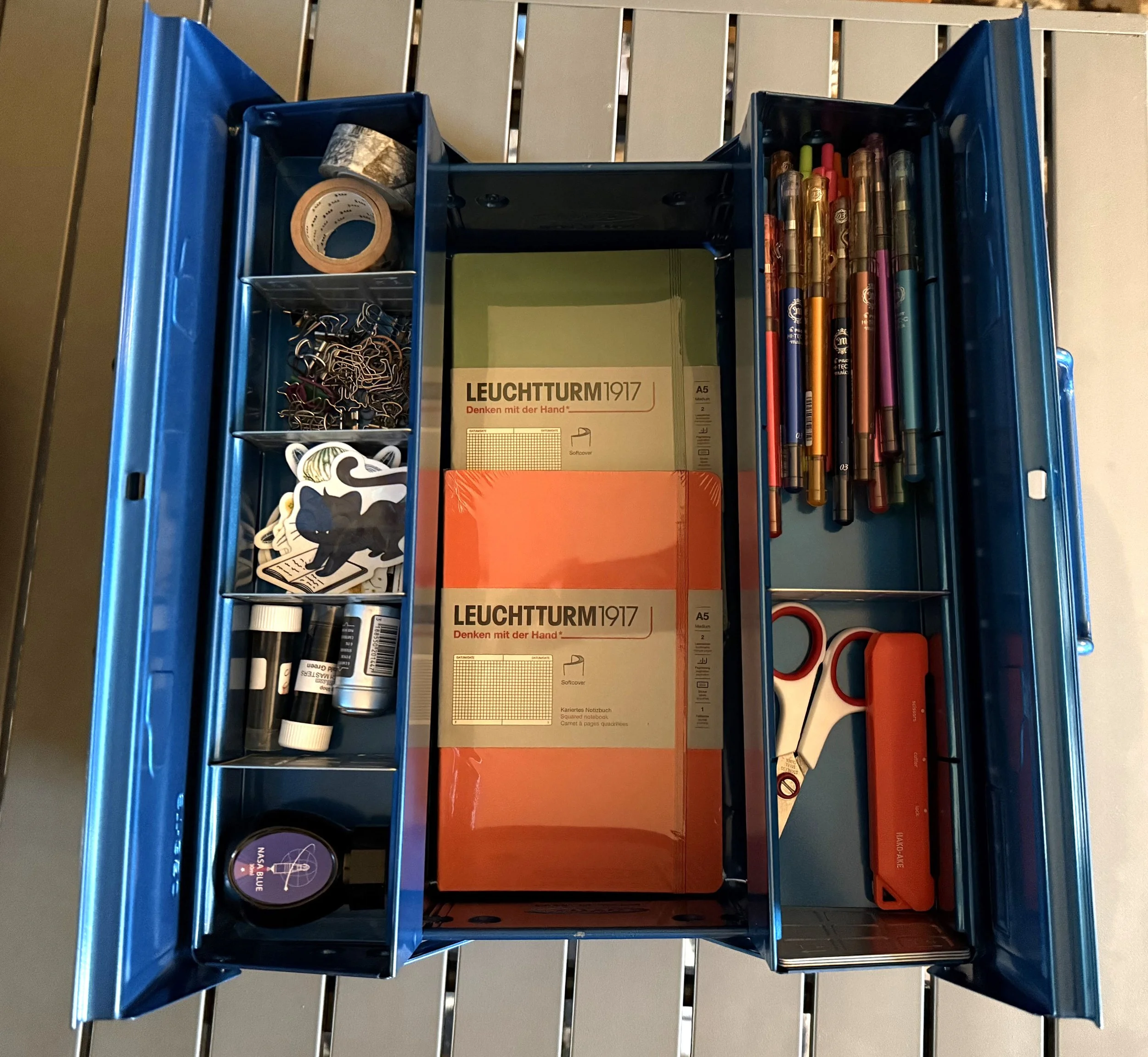 TOYO Steel Cantilever Toolbox Open