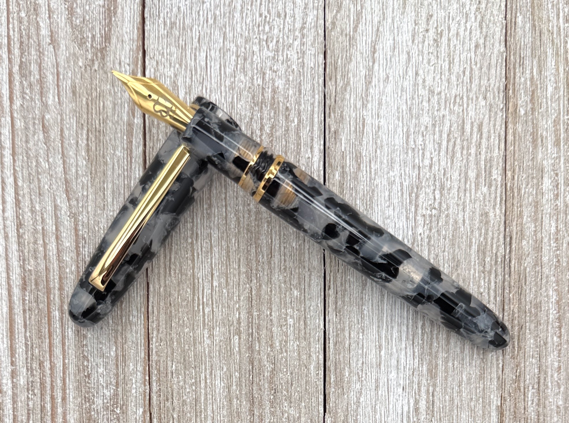 Esterbook Estie Tortoise Noir Fountain Pen