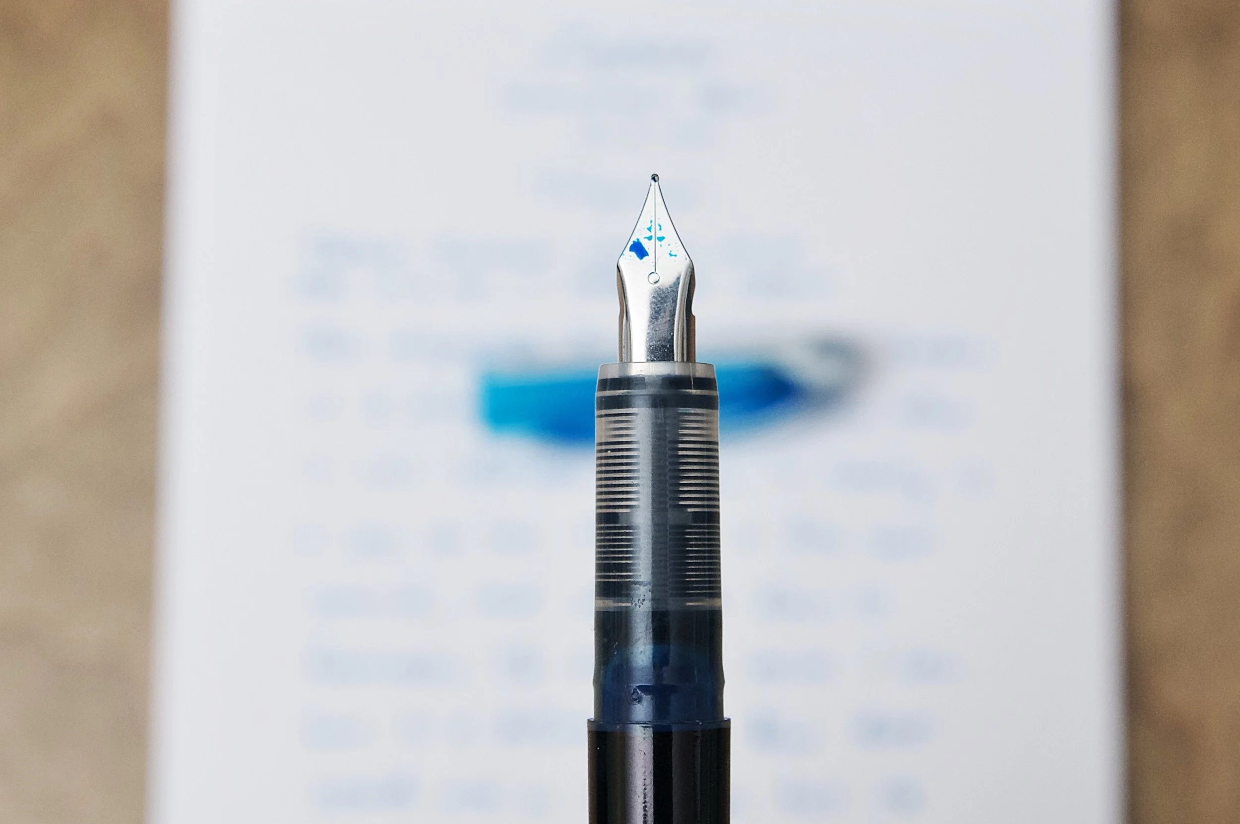 Zebra Disposable 0.6mm Fountain Pen Review — The Pen Addict