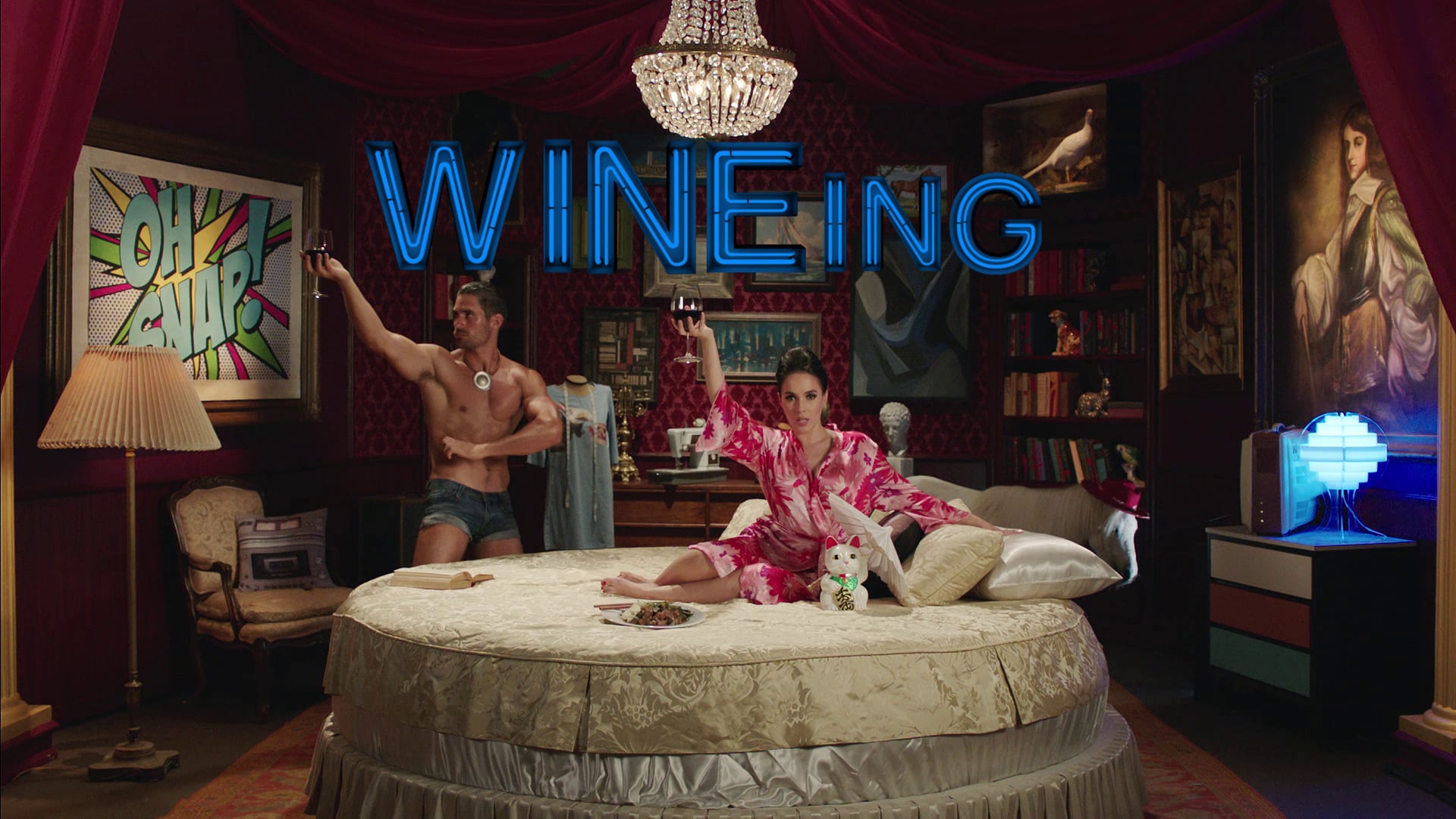 CLUB W - #WINEING MAKES A SPLASH