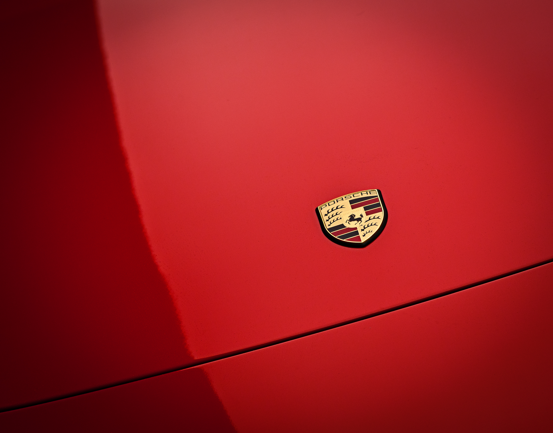 porsche-emblem.jpg