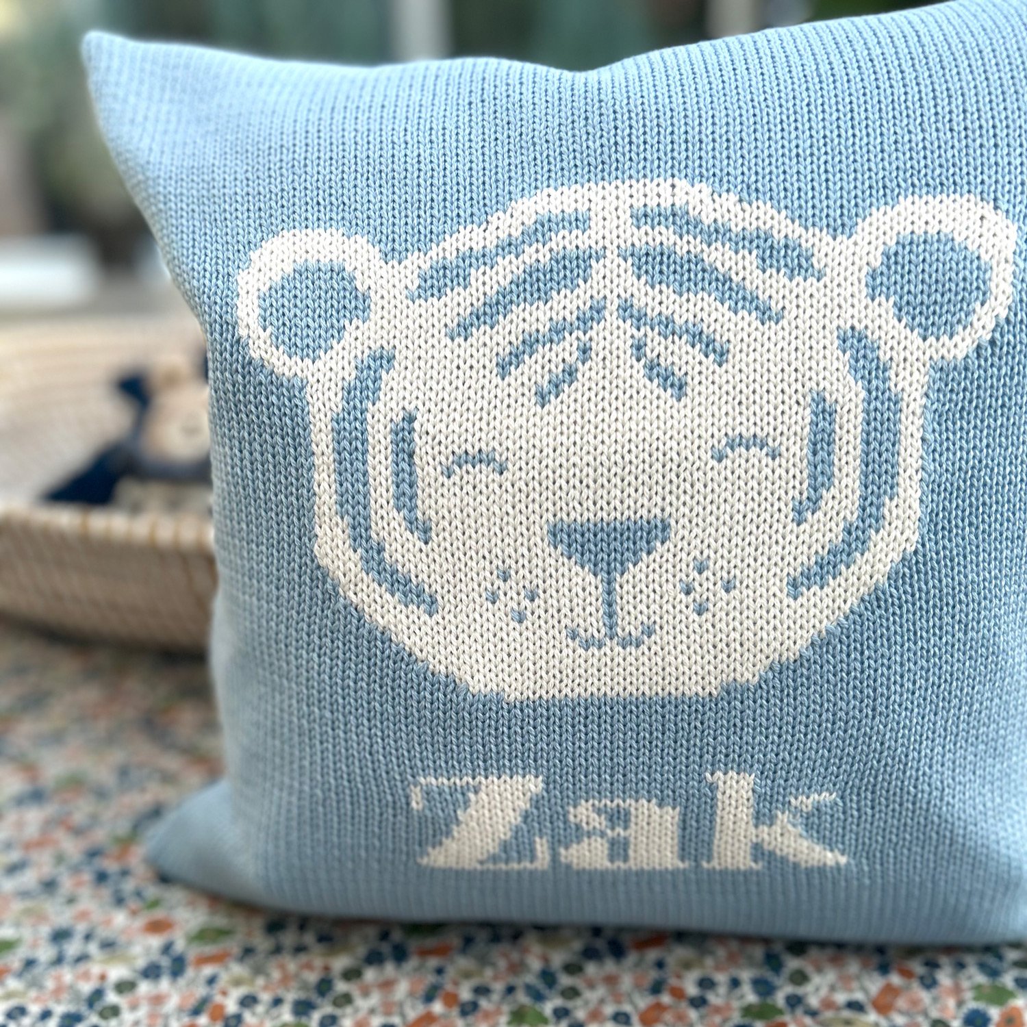 Zak-tiger-cushion.jpg