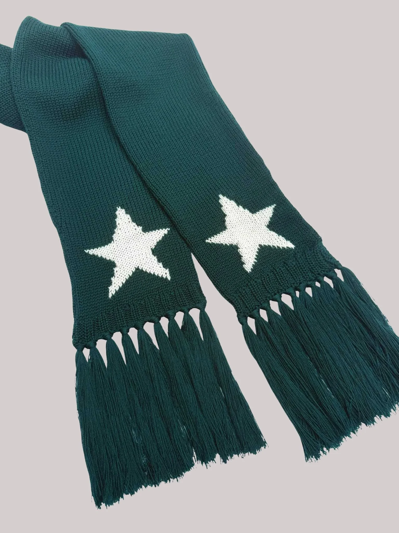 Luxurious Star Knitted Scarf in Merino Wool
