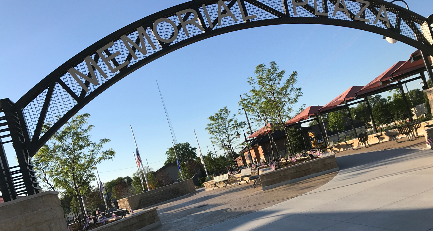 Memorial Plaza, Main Street entryway.