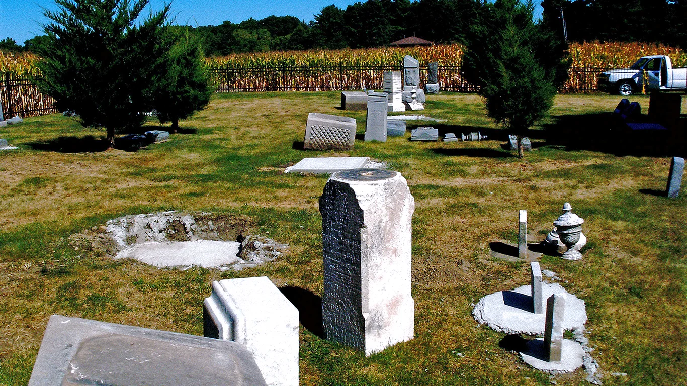 2010 Monument Restoration Phase