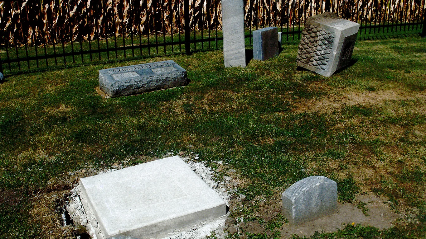 2010 Monument Restoration Phase