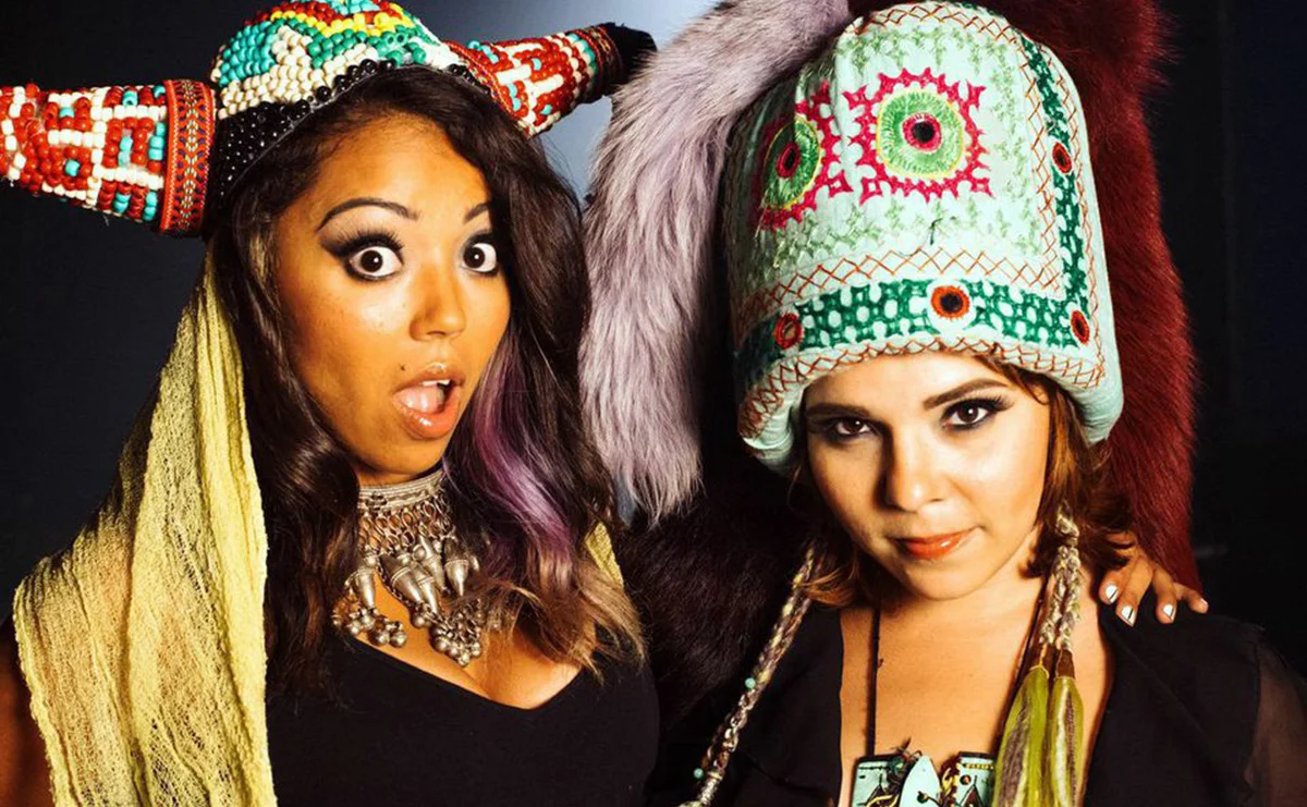 Daphne And Celeste - You And I Alone (2015)