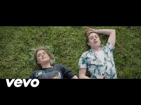 Shura - What's It Gonna Be? (2016)