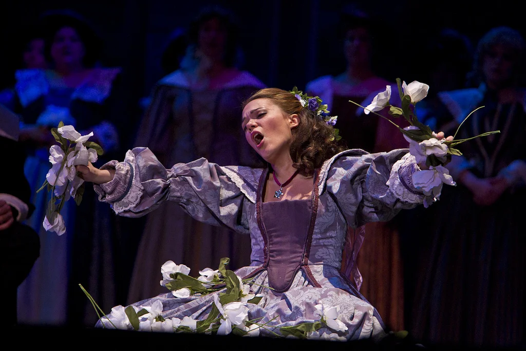 I Puritani in Review