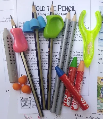 Training Tools - The Grip Starter Set has a variety of grippers, pencils and crayons. 