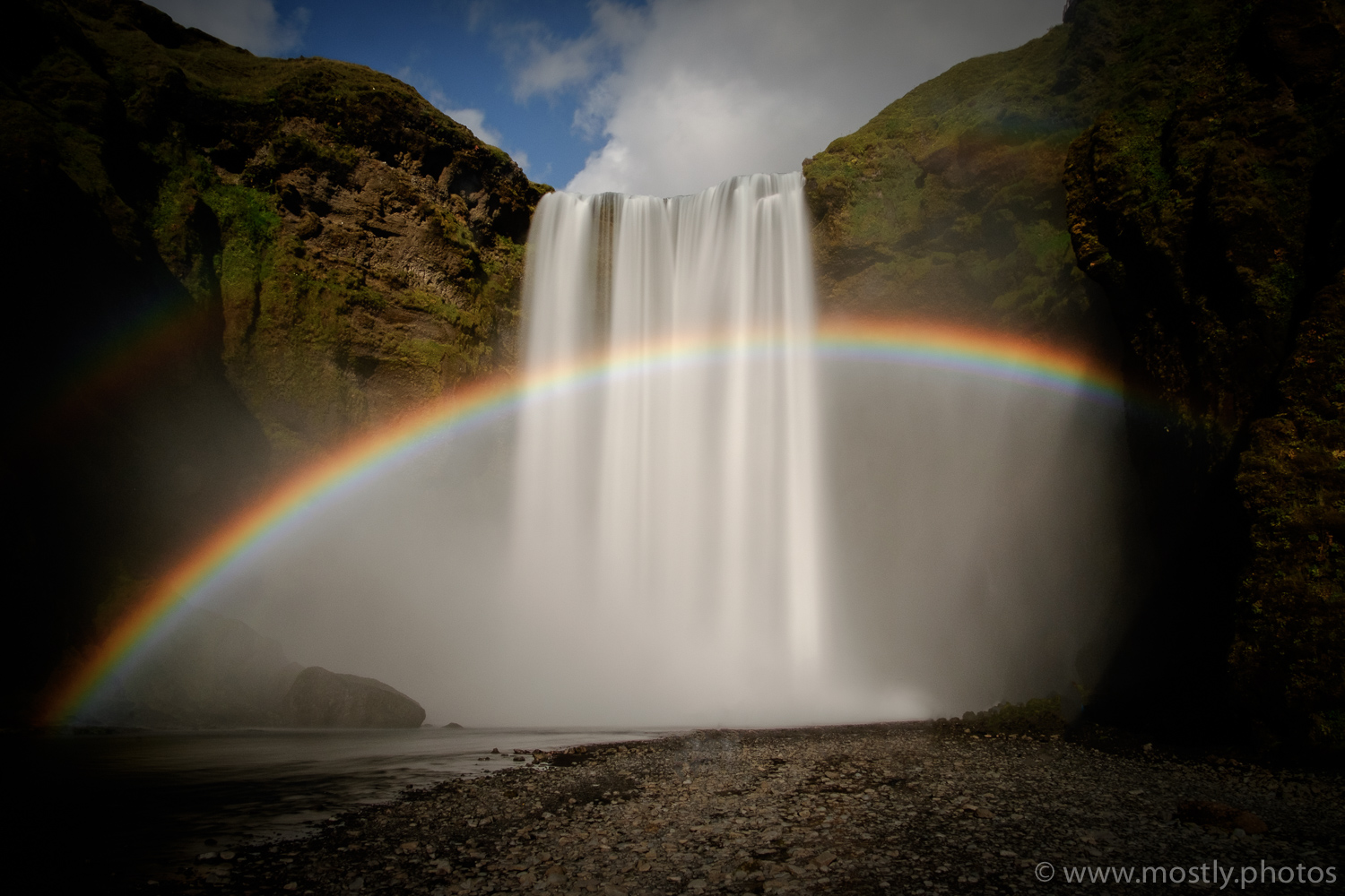 Fuji X-T1 - Icelands waterfalls don't get more famous than the beautiful Skogafoss