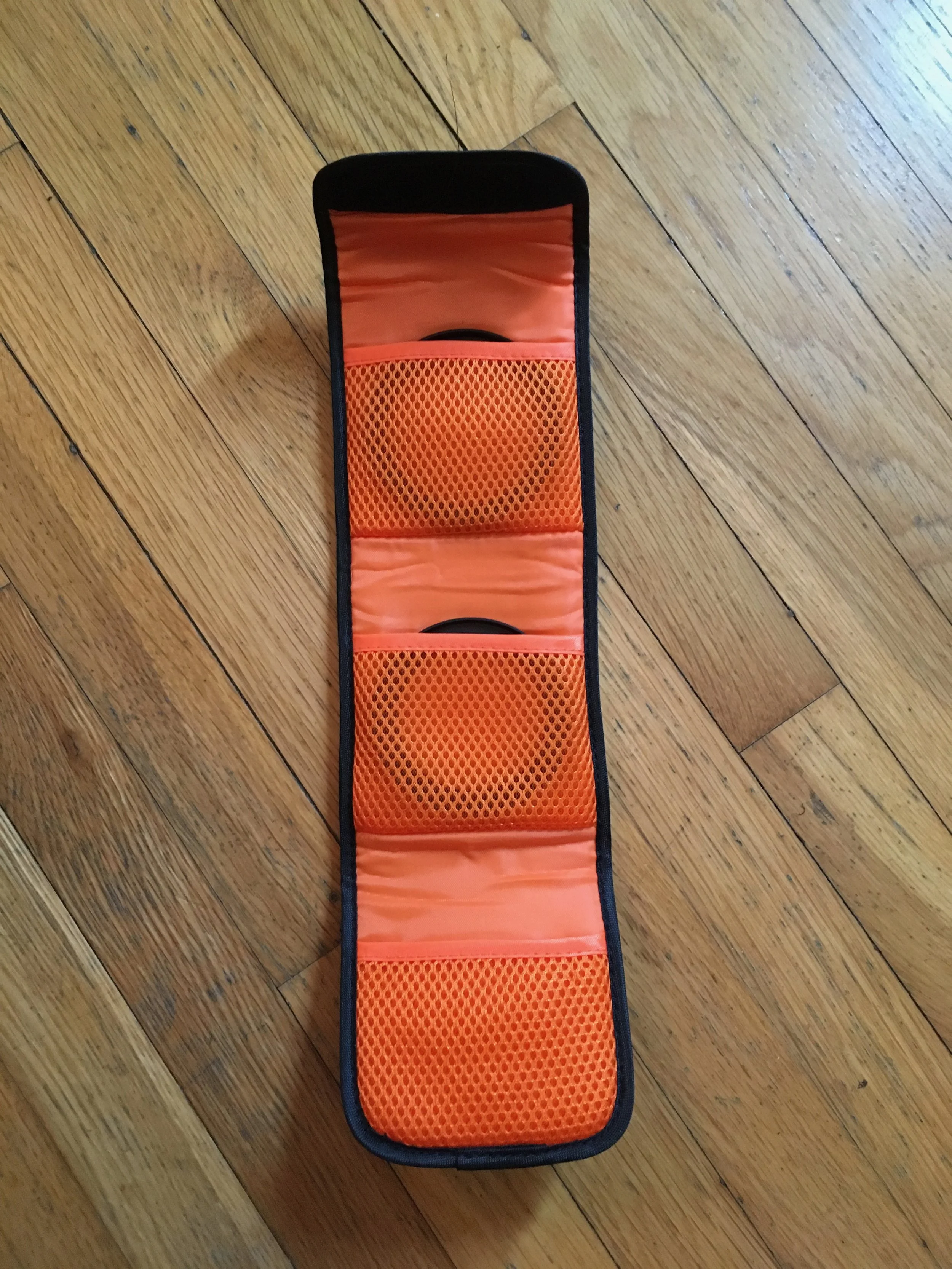 iGadgitz has space for up to 3 77mm filters.