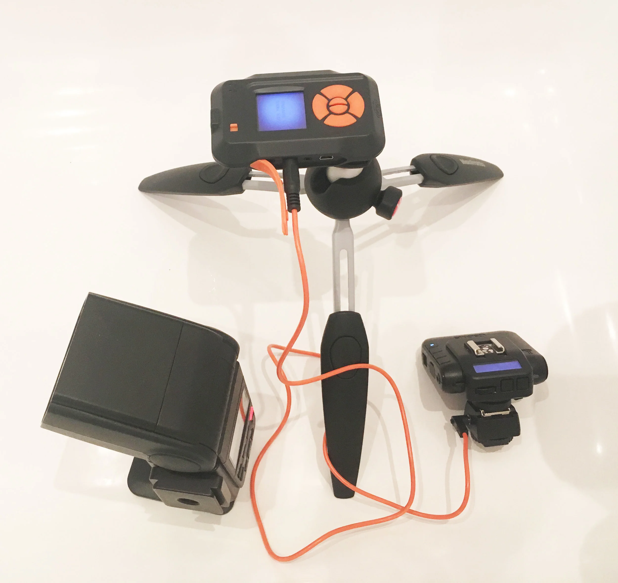 Fuji XT2 MIOPS Triggers Laser Trigger — Mostly Photos