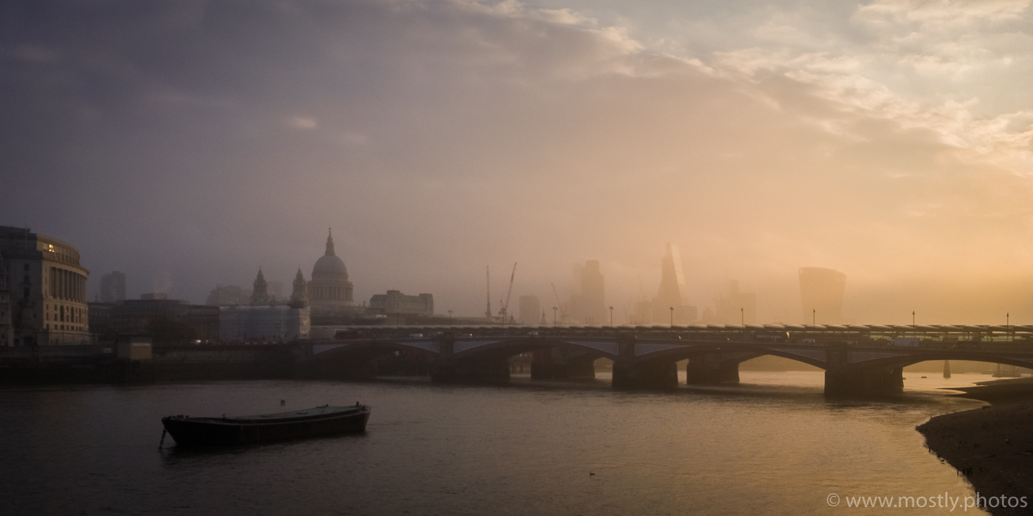 Adobe Lightroom Mobile HDR RAW - City of London