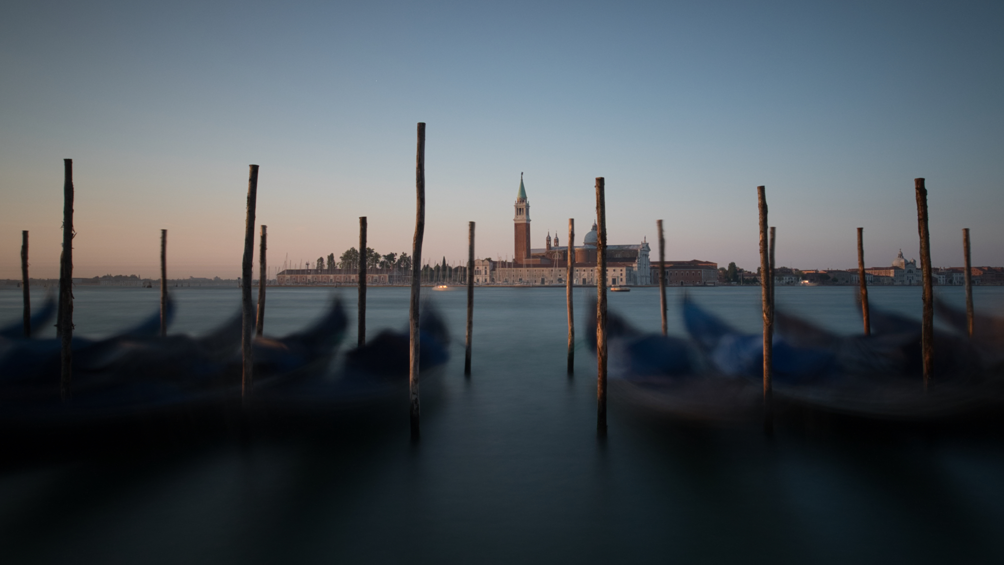 Un-edited RAW File Venice, Italy