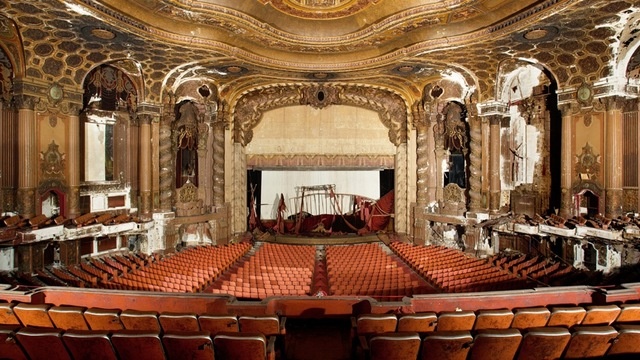 1. New York's greatest abandoned theater http://bit.ly/fXWnHl
2. Star Wars paintings http://bit.ly/eG44nV
3. Pioneer of surreal photography http://bit.ly/fSBWUo
4. ten things learned about the sea http://bit.ly/e8JST3
5. First color photograph of Mercury from an orbiting spacecraft http://bit.ly/erWd0l