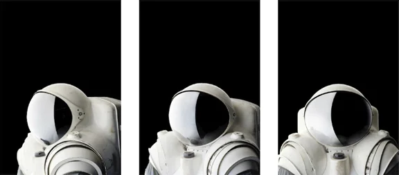 1. Even empty, space suits seem to be looking at you http://bit.ly/hjAsC8
2. Lots of things I didn't know about the Toy Story trilogy http://bit.ly/faR8Fm
3. Chess music http://bit.ly/hDin8h
4. High speed photography http://bit.ly/fDEHtO
5. Slack line http://bit.ly/dJdYi8