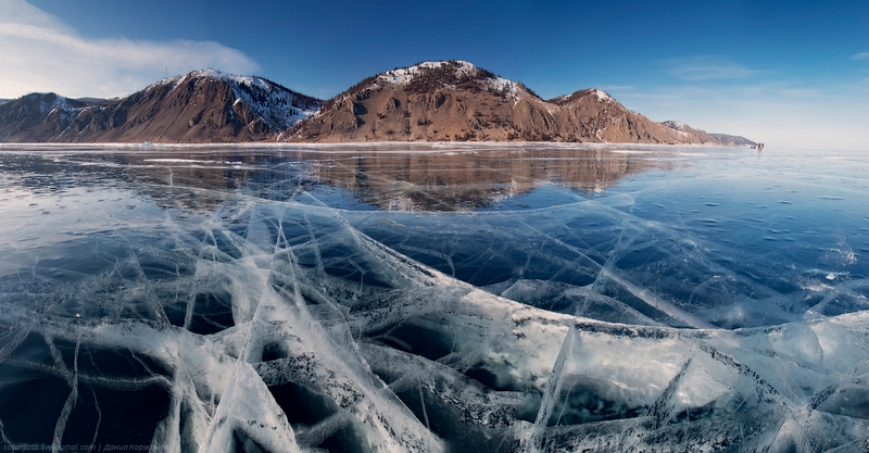 Ice-on-Lake-Baikal-08.jpeg