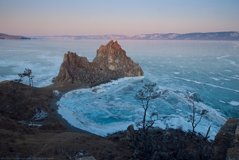 Ice-on-Lake-Baikal-05.jpeg