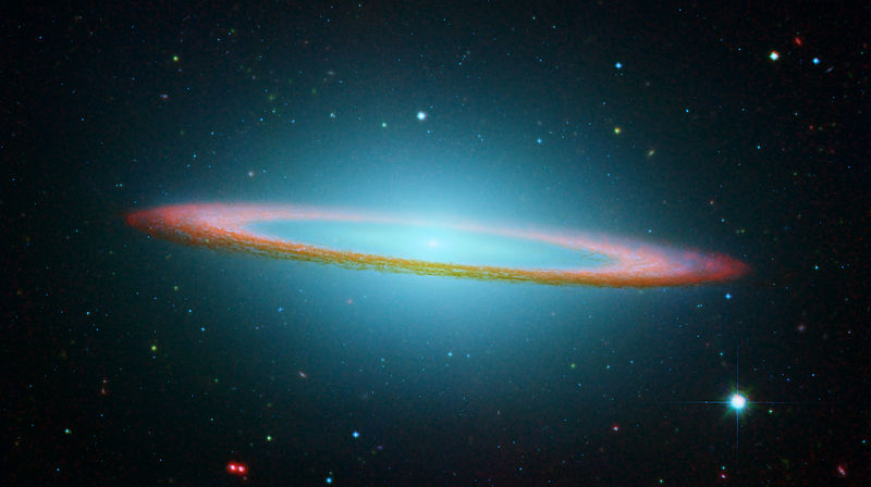 800px-Sombrero_Galaxy_in_infrared_light_(Hubble_Space_Telescope_and_Spitzer_Space_Telescope).jpg