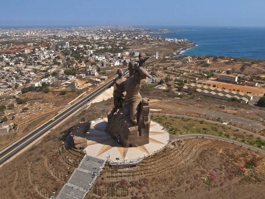KAP Kite Aerial Photography monument to african rnaissance.jpg