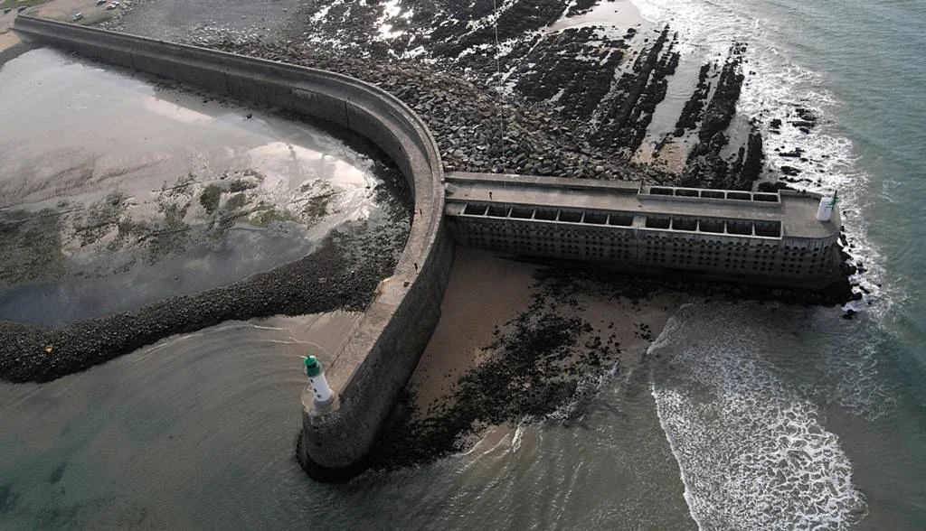 KAP Kite Aerial Photography Digue France.jpg