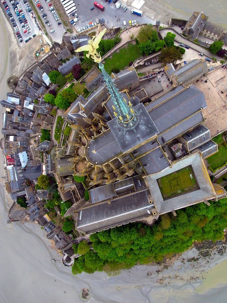 KAP Kite Aerial Photography Mont St Michel.jpg