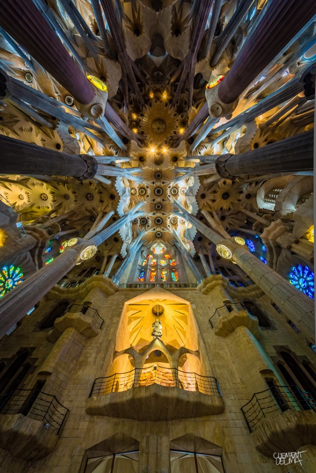 Sagrada-Familia-Perspectives-640x959.jpg
