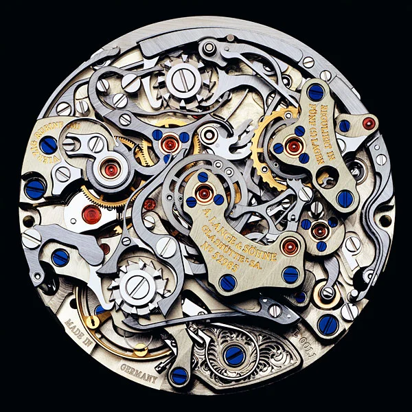 Inner Mechanisms of Fine Watches