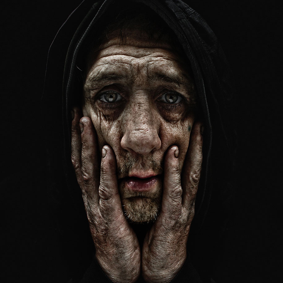 portraits-of-the-homeless-lee-jeffries-2.jpg