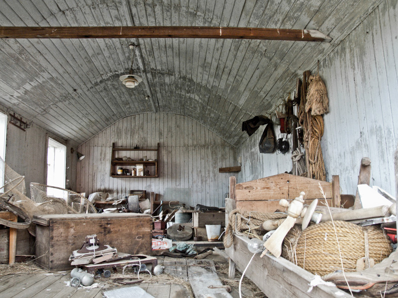 abandoned-iceland-houses-5.jpg