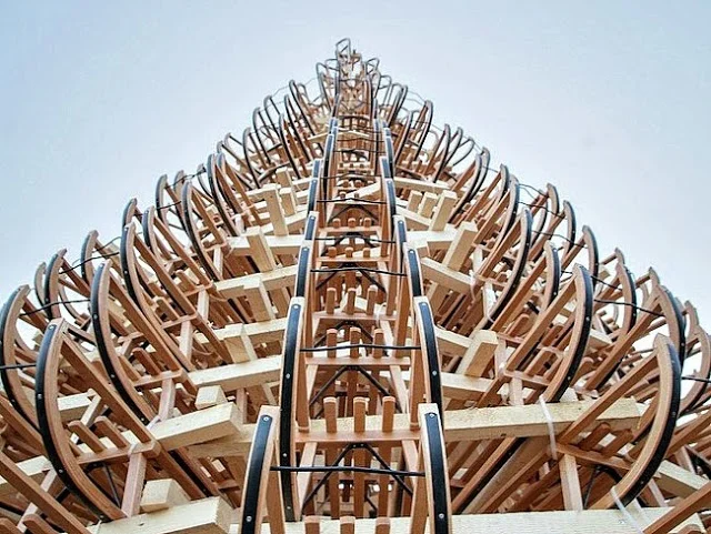 Christmas Tree Made From Hundreds of Sleds in Budapest