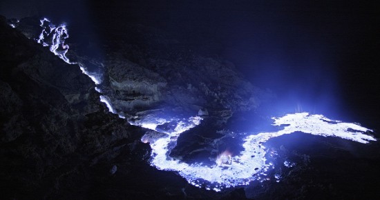 blue-lava2-550x290.jpg