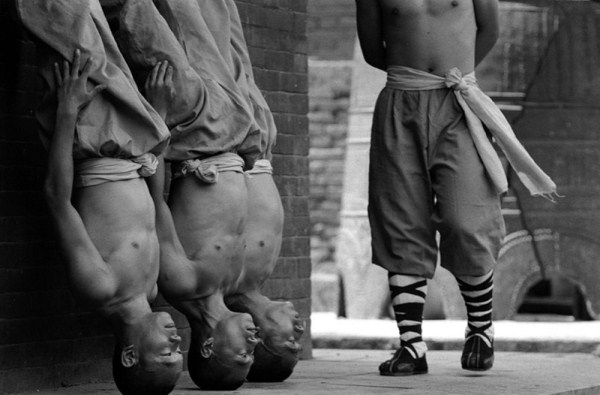 shaolin-monks-training-2.jpg