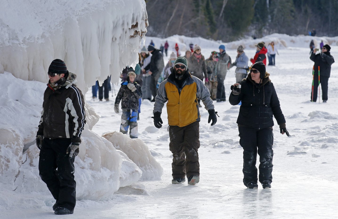 la-ice-caves-20140217-photos-007.jpeg