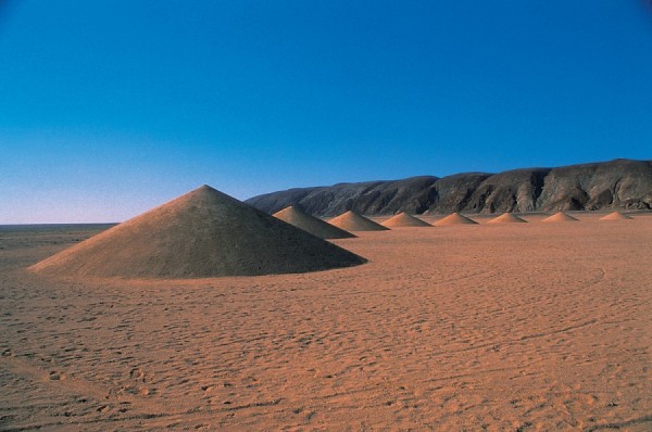 Danae-Stratou-Desert-Breath-9-600x398.jpg
