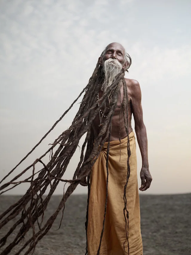 Holy-Men-Of-India35.jpg