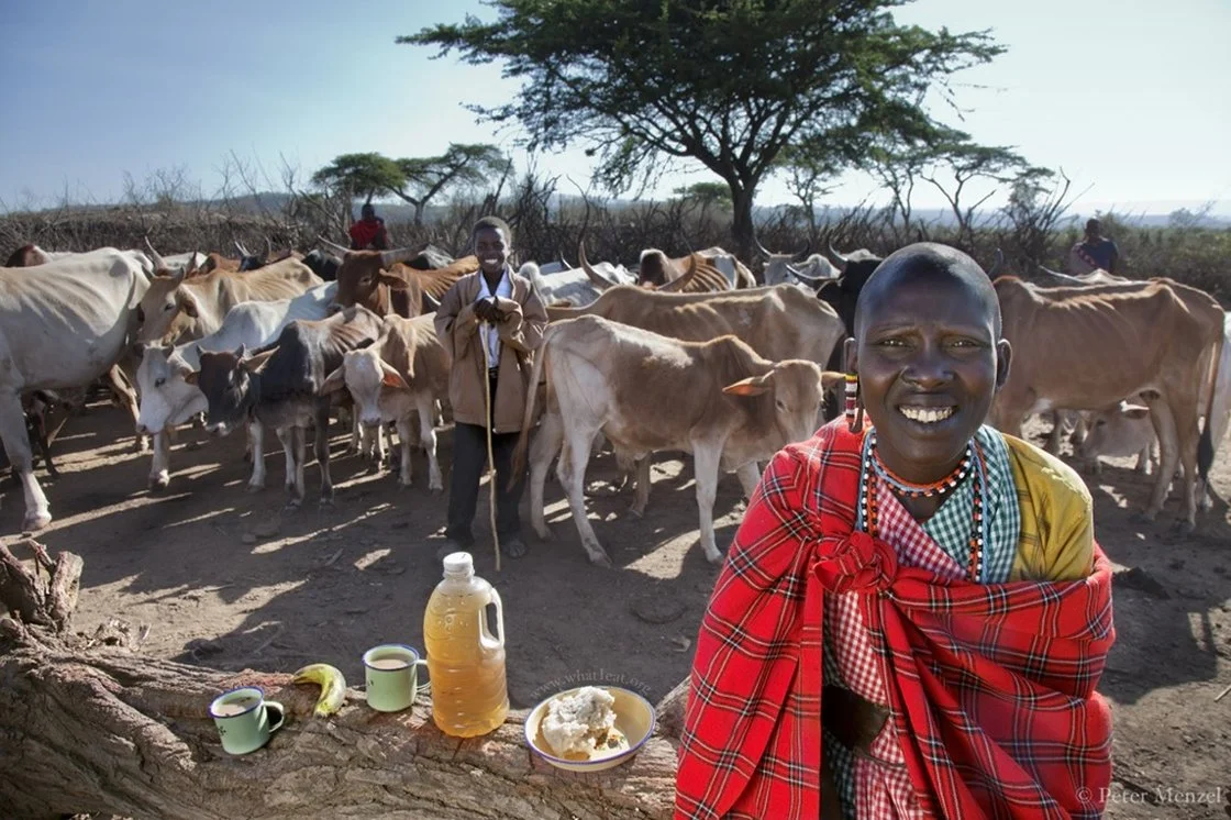 What I Eat - People From Around the World With A Day's Worth of Food