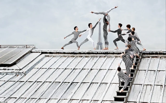 40 Dancers Assembled on Paris Rooftops by JR