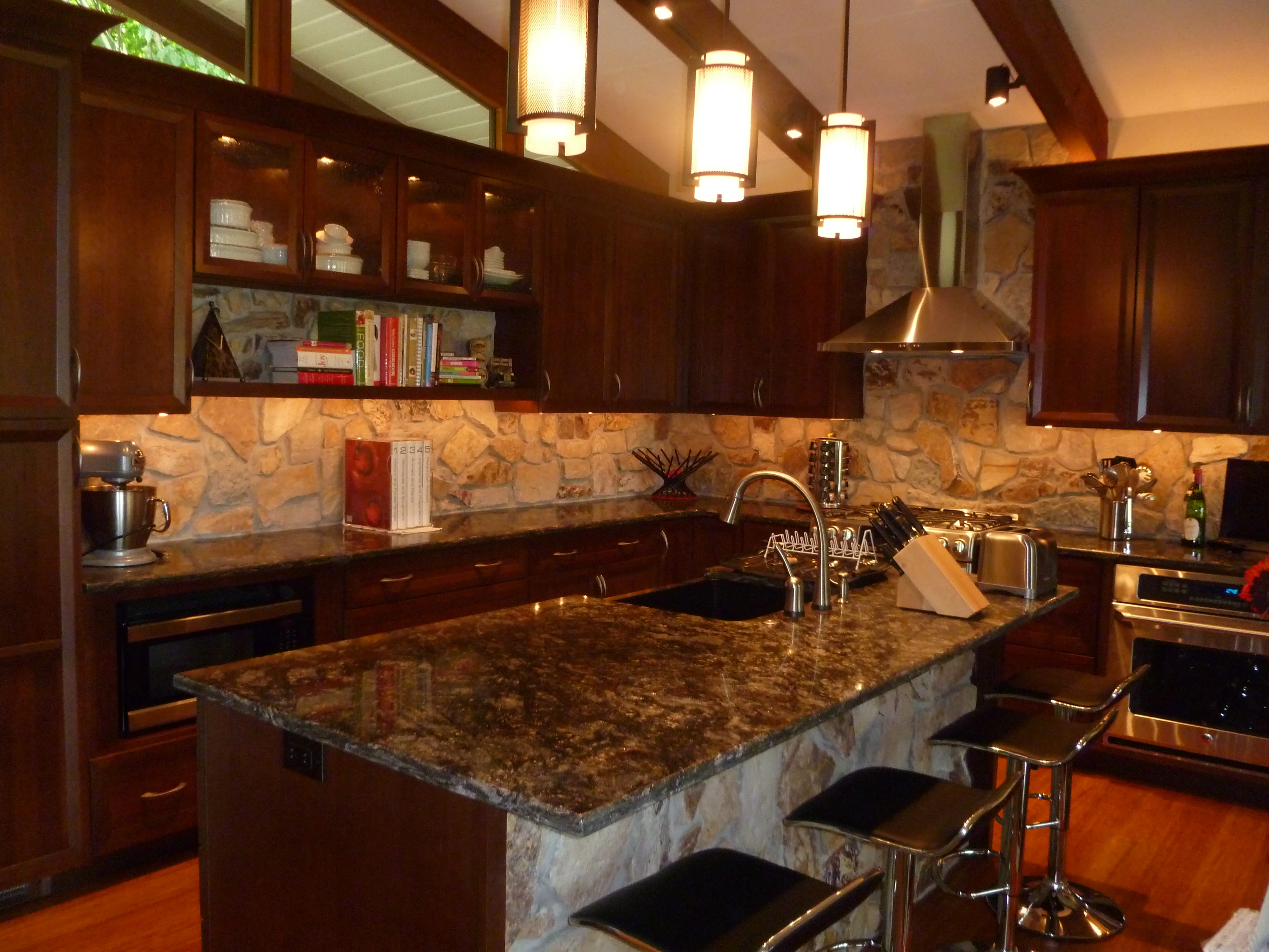 Checklist for Finding and Hiring a Builder or Remodeler