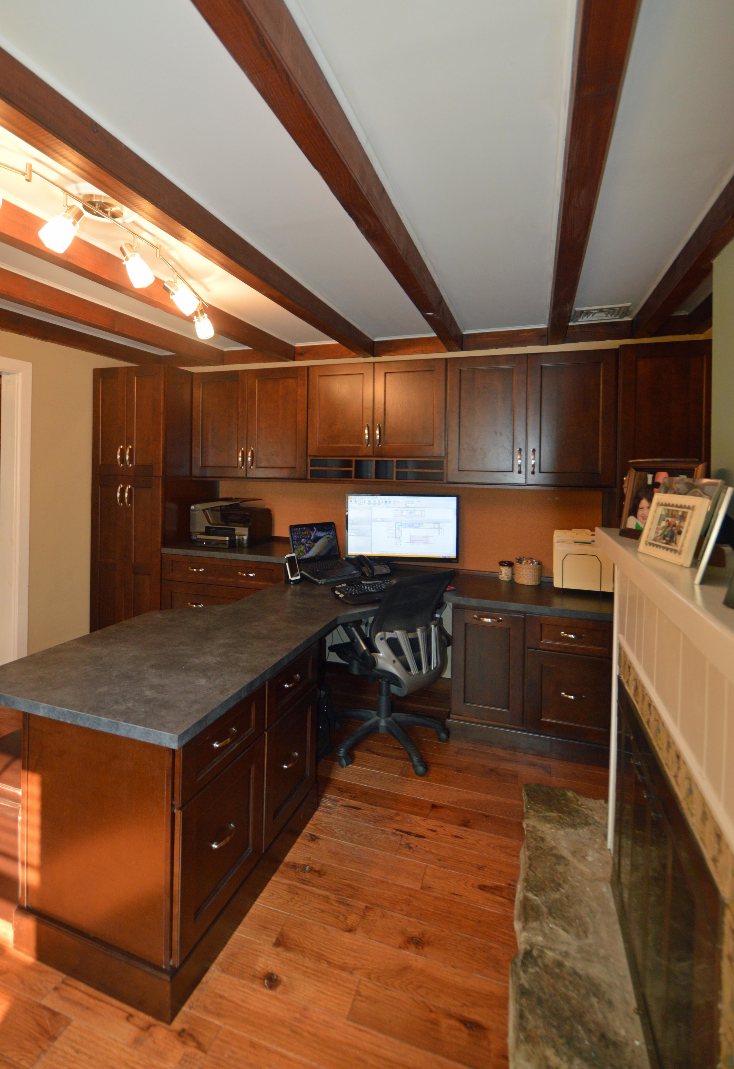 We love the expanded work space