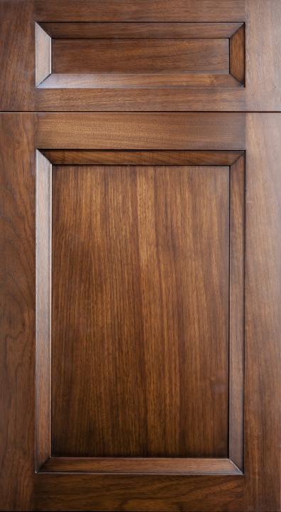 Grain showcase: Elmwood's Harrisburg walnut door