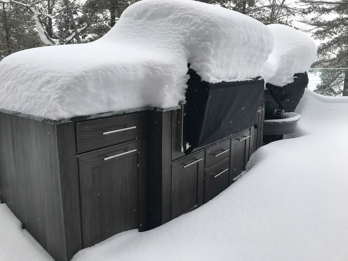 cottage-deck-outdoor-cabinets-snow-winter-maskoka.jpg