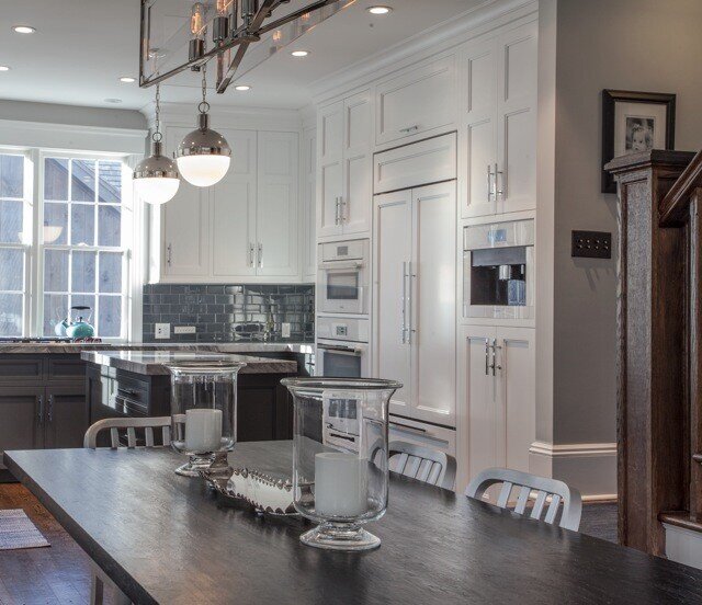 transitional-kitchen227-3.jpg