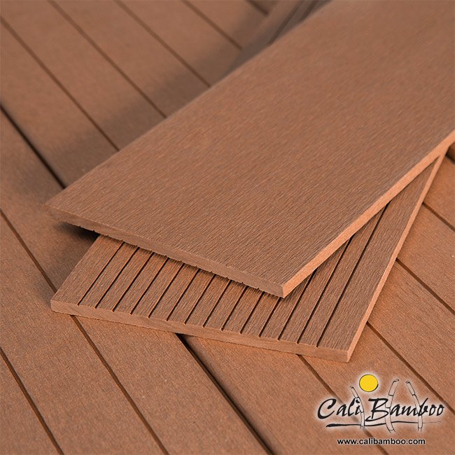 fascia_board_650x650_8678864144_o.jpg