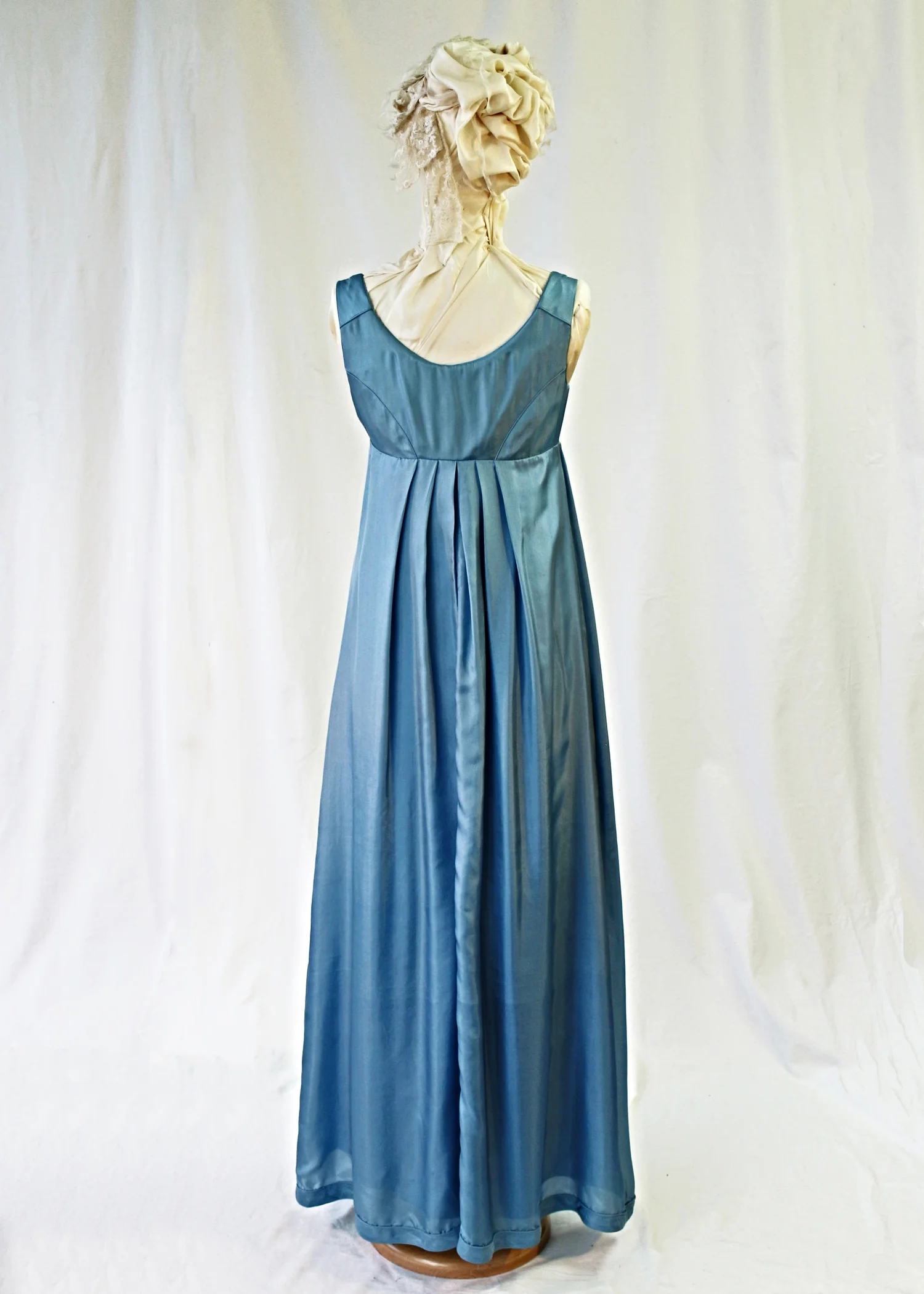 Blue-Lace-Back.jpg