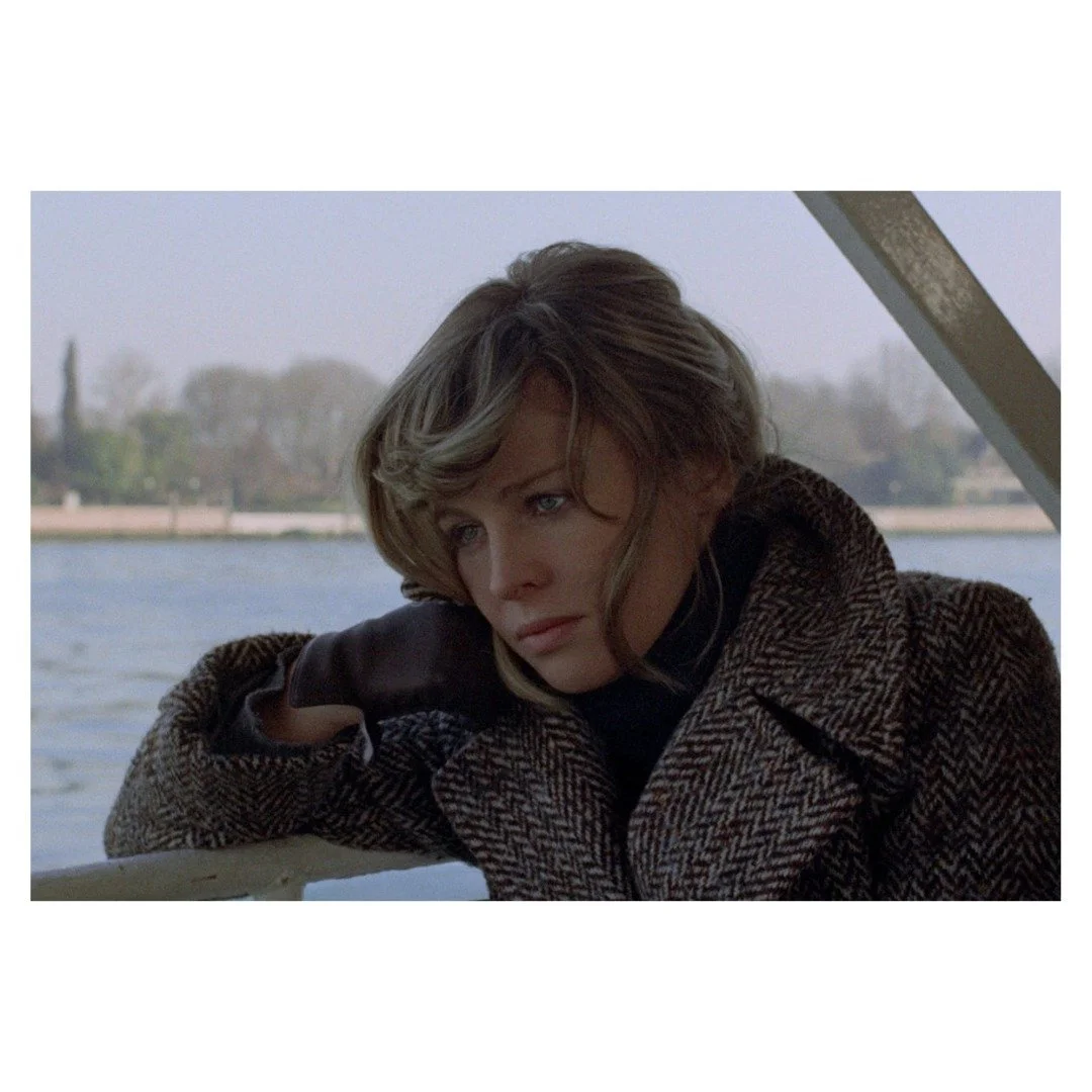 A glimpse behind the iconic style of Julie Christie in Don&rsquo;t Look Now (1973). 🎬✨

Looking back at Julie&rsquo;s wardrobe choices in the film, I realize they were never just about clothing. They were about control, identity, and representation.
